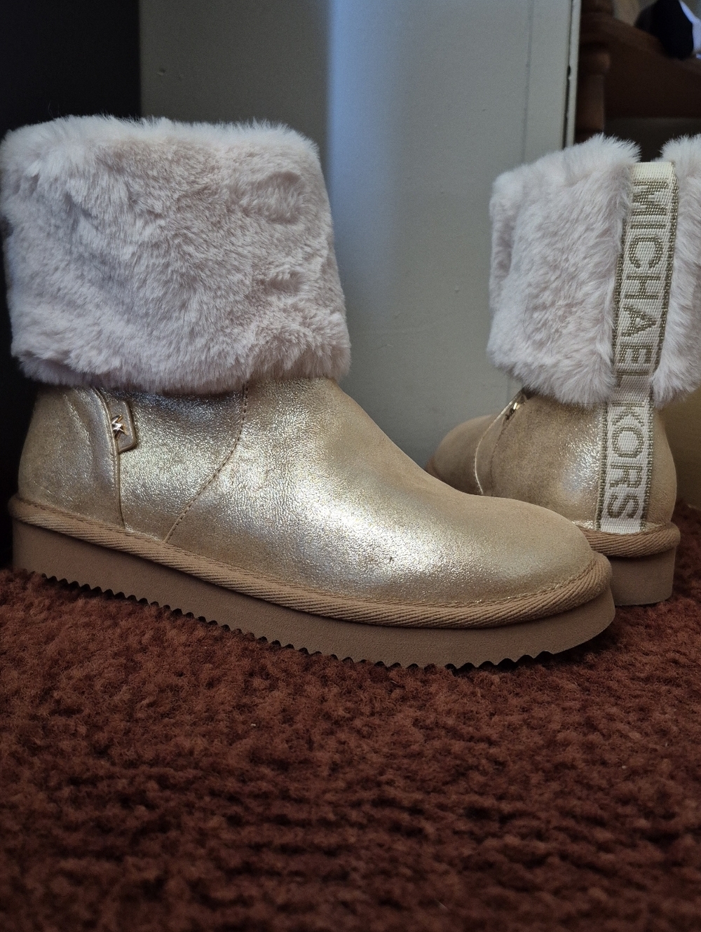 Michael Kors Gold and White Winter Boots - Picture 4 of 4